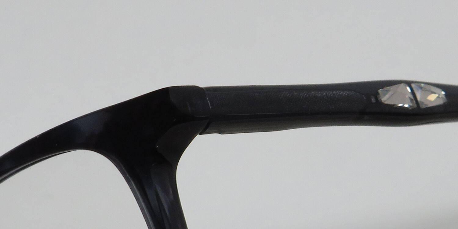 Vera Wang Luxe Avelina Eyeglasses