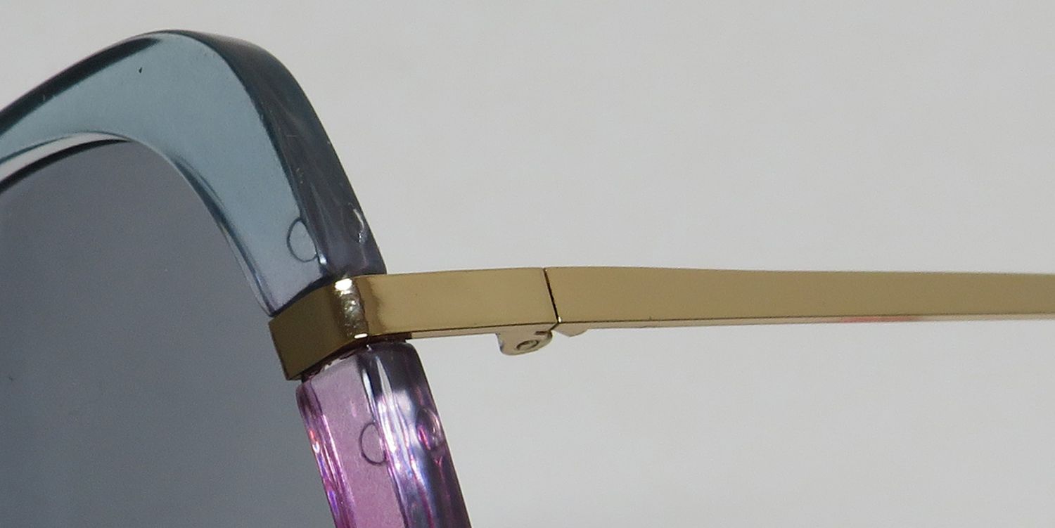 Bebe Bbop1003 Sunglasses