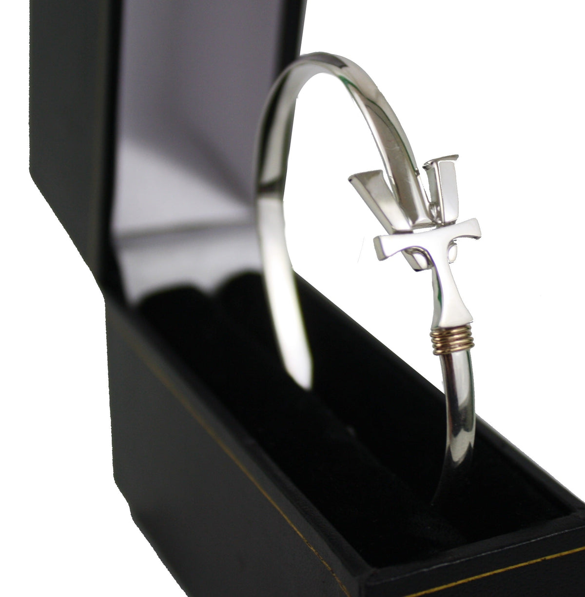 Vermont  Hook Bracelet Silver - 4mm Band - 7.5 Inch